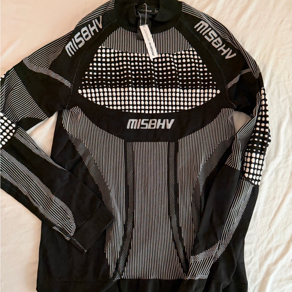 Misbhv Black and White Geometric Top never worn tags attached